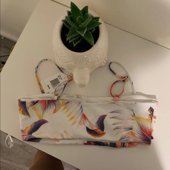 L*SPACE bikini top - Picture 2 of 3